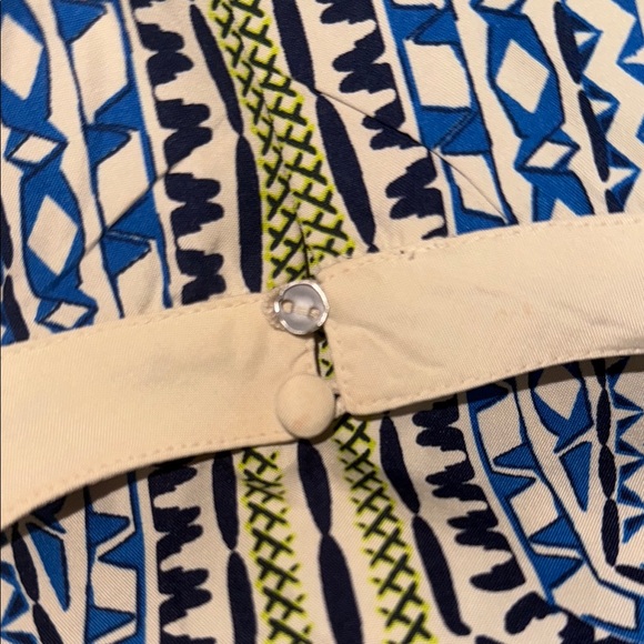 Geometric Patterned Sleeveless Dress - Picture 4 of 4